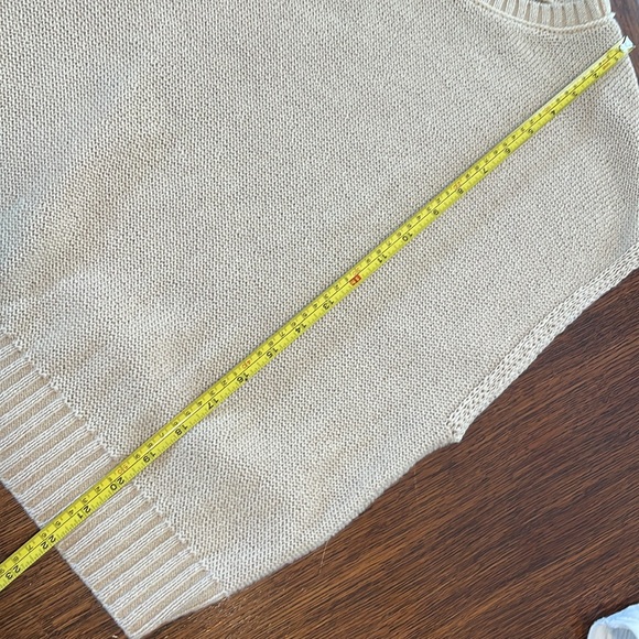 LOFT Beige Knit Muscle Tee - Picture 5 of 7